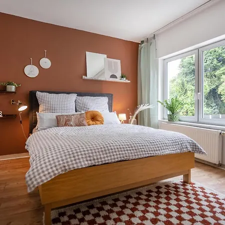 Wohlfuehlwohnung Mit 25 Qm Terrasse, Netflix Koblenz  Buitenkant foto